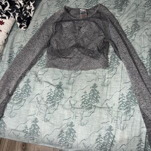 Gymshark Women's Heather Gray Top